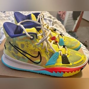 Kyrie 7, 1 world 1 people